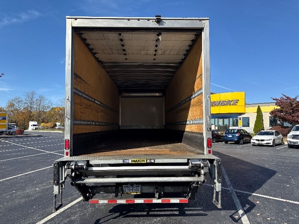 Medium Duty Box Truck-Light and Medium Duty Trucks-Freightliner-2022-M2-Harrisburg-PA-103,089\n\t\tmiles-$ 67,750 - Image 8