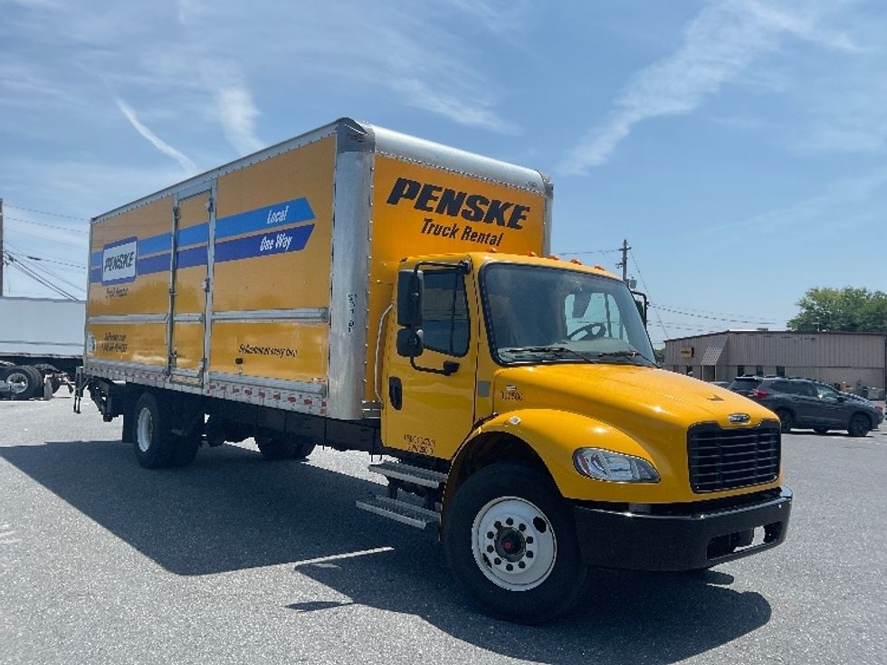 Medium Duty Box Truck-Light and Medium Duty Trucks-Freightliner-2022-M2-Harrisburg-PA-109,052\n\t\tmiles-$ 73,500 - Image 1