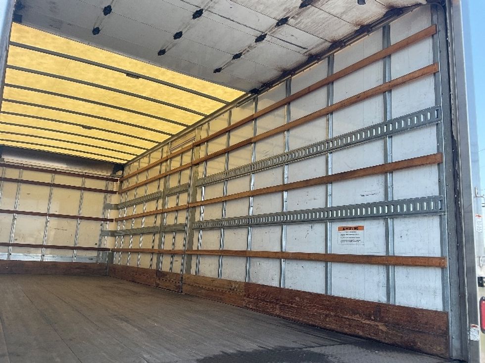 Medium Duty Box Truck-Light and Medium Duty Trucks-Freightliner-2022-M2-Harrisburg-PA-109,052\n\t\tmiles-$ 73,500 - Image 12