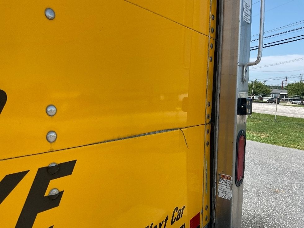 Medium Duty Box Truck-Light and Medium Duty Trucks-Freightliner-2022-M2-Harrisburg-PA-109,052\n\t\tmiles-$ 73,500 - Image 27