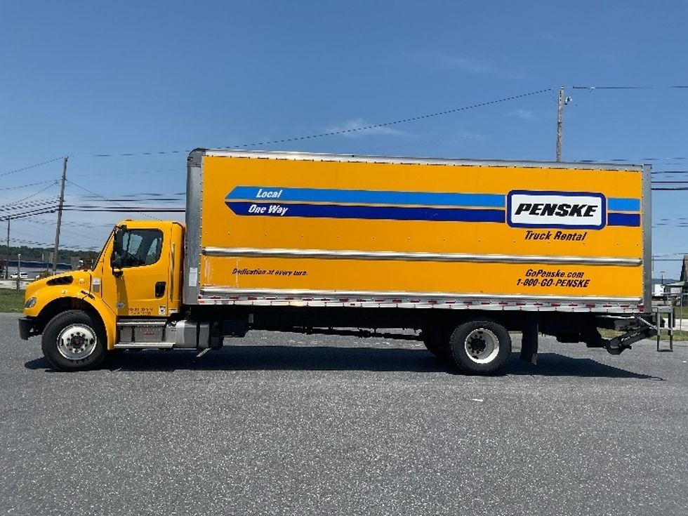 Medium Duty Box Truck-Light and Medium Duty Trucks-Freightliner-2022-M2-Harrisburg-PA-109,052\n\t\tmiles-$ 73,500 - Image 4