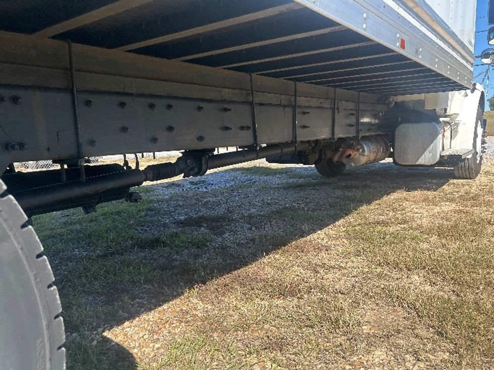 Medium Duty Box Truck-Light and Medium Duty Trucks-Freightliner-2022-M2-Hattiesburg-MS-272,180\n\t\tmiles-$ 40,750 - Image 14