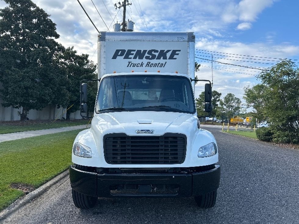 2022 Freightliner M2 106 Medium Duty photo 2