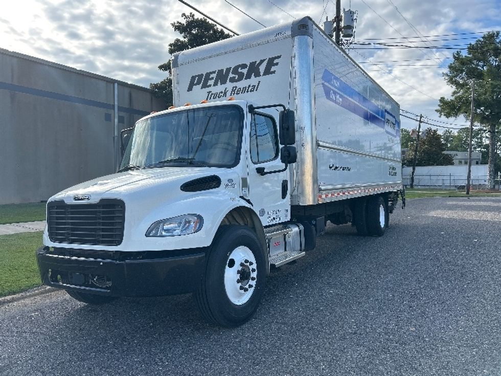 2022 Freightliner M2 106 Medium Duty photo 3