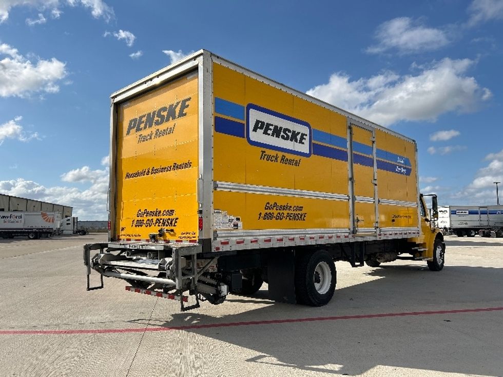 Medium Duty Box Truck-Light and Medium Duty Trucks-Freightliner-2022-M2-Houston-TX-120,762\n\t\tmiles-$ 73,500 - Image 13