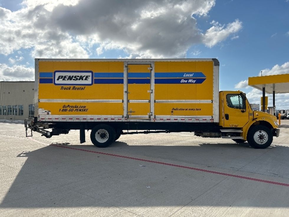 Medium Duty Box Truck-Light and Medium Duty Trucks-Freightliner-2022-M2-Houston-TX-120,762\n\t\tmiles-$ 73,500 - Image 15