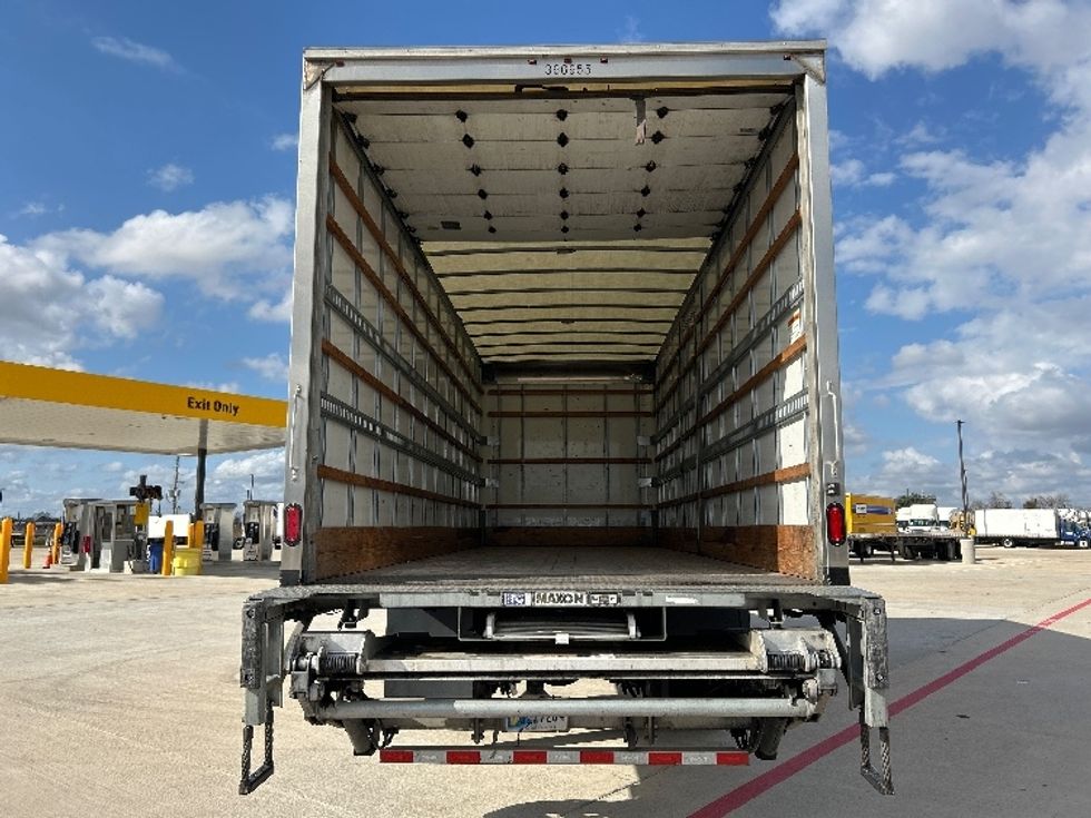 Medium Duty Box Truck-Light and Medium Duty Trucks-Freightliner-2022-M2-Houston-TX-120,762\n\t\tmiles-$ 73,500 - Image 8