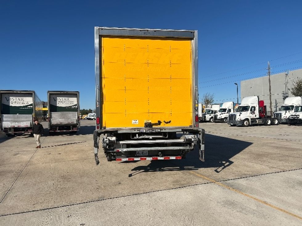 Medium Duty Box Truck-Light and Medium Duty Trucks-Freightliner-2022-M2-Houston-TX-126,446\n\t\tmiles-$ 71,500 - Image 7
