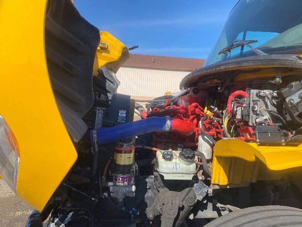 Medium Duty Box Truck-Light and Medium Duty Trucks-Freightliner-2022-M2-Houston-TX-127,397\n\t\tmiles-$ 72,500 - Image 22