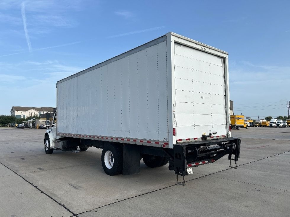Medium Duty Box Truck-Light and Medium Duty Trucks-Freightliner-2022-M2-Houston-TX-144,407\n\t\tmiles-$ 79,500 - Image 6