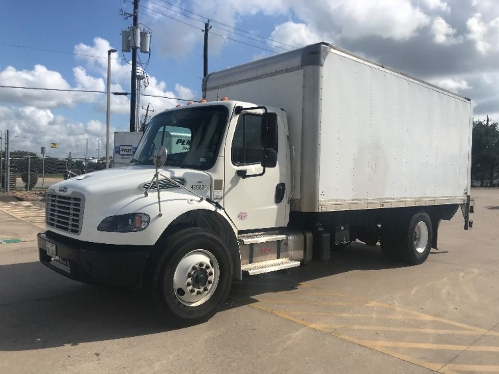 Medium Duty Box Truck-Light and Medium Duty Trucks-Freightliner-2022-M2-Houston-TX-170,855\n\t\tmiles-$ 50,750 - Image 3