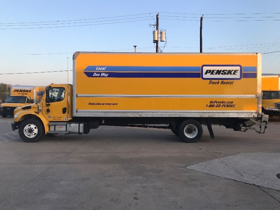 Medium Duty Box Truck-Light and Medium Duty Trucks-Freightliner-2022-M2-Houston-TX-218,254\n\t\tmiles-$ 51,000 - Image 4