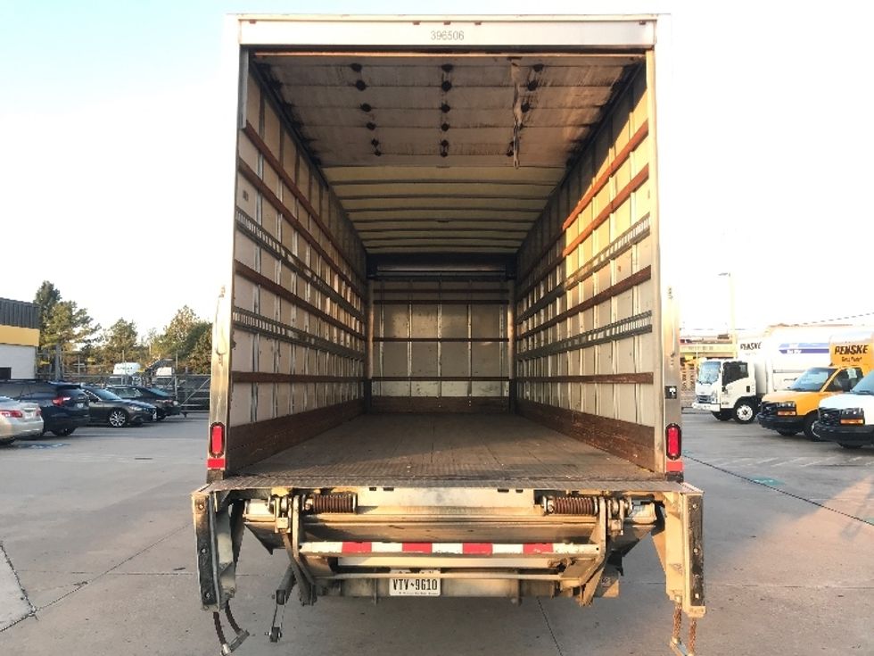 Medium Duty Box Truck-Light and Medium Duty Trucks-Freightliner-2022-M2-Houston-TX-218,254\n\t\tmiles-$ 51,000 - Image 8