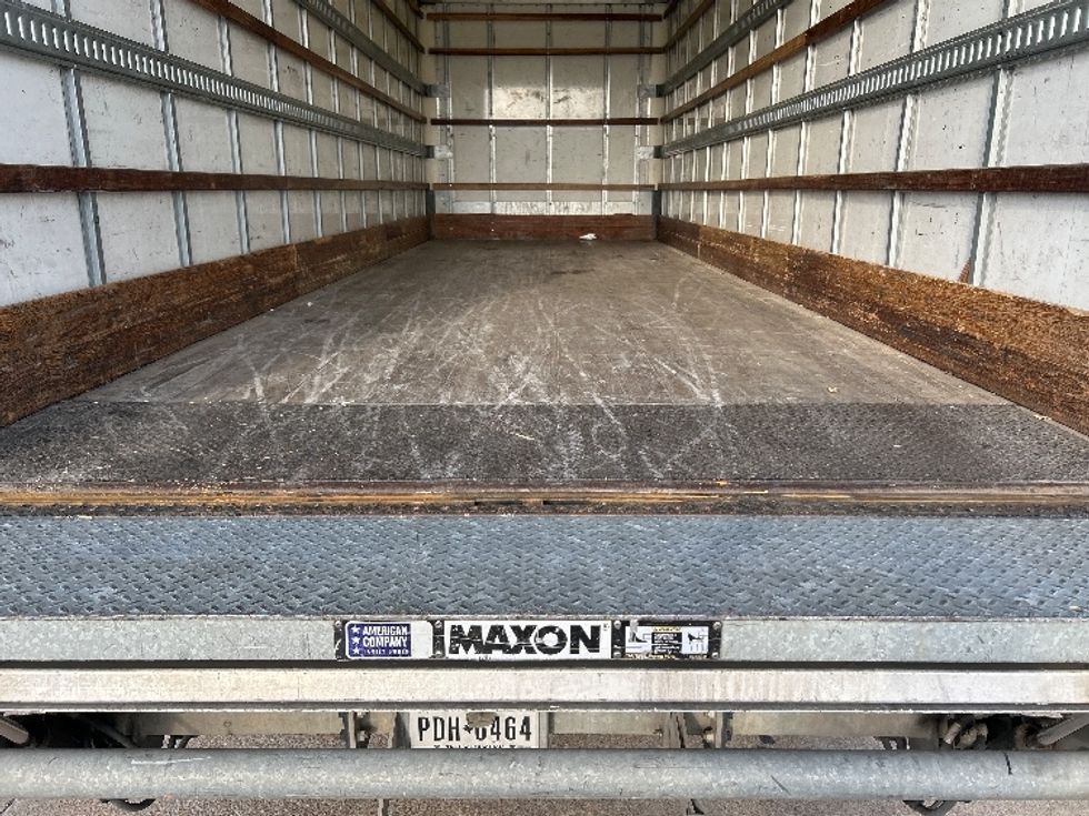 Medium Duty Box Truck-Light and Medium Duty Trucks-Freightliner-2022-M2-Houston-TX-222,912\n\t\tmiles-$ 50,250 - Image 10