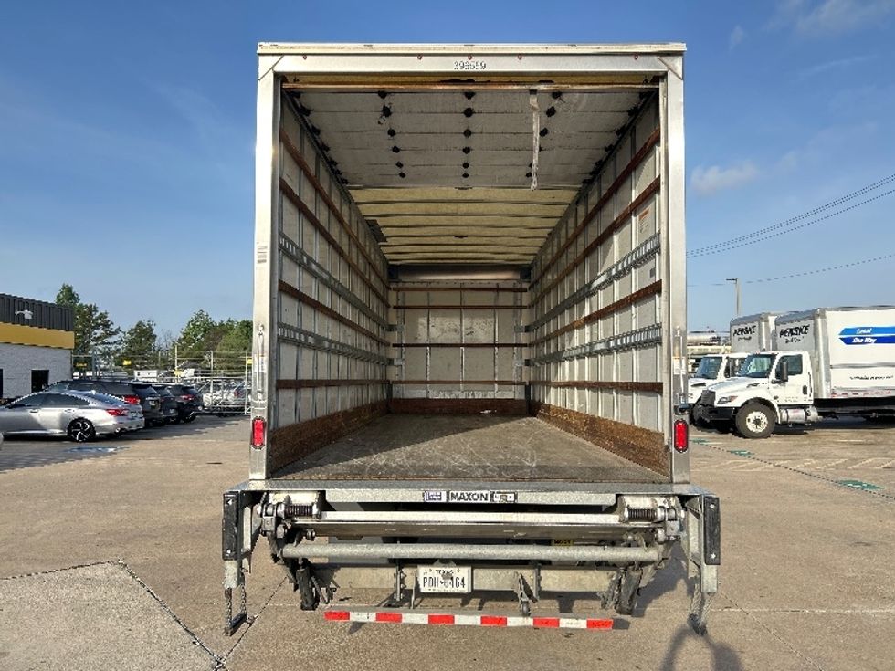 Medium Duty Box Truck-Light and Medium Duty Trucks-Freightliner-2022-M2-Houston-TX-222,912\n\t\tmiles-$ 50,250 - Image 8