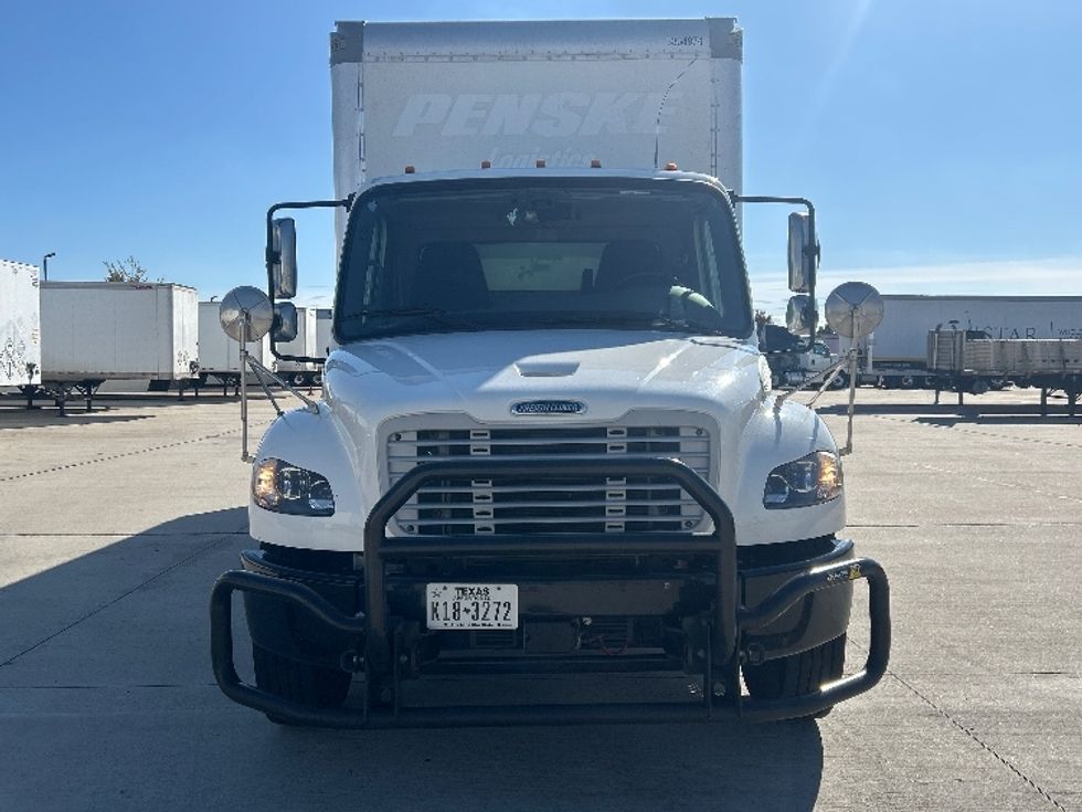 Medium Duty Box Truck-Light and Medium Duty Trucks-Freightliner-2022-M2-Houston-TX-258,719\n\t\tmiles-$ 37,250 - Image 2