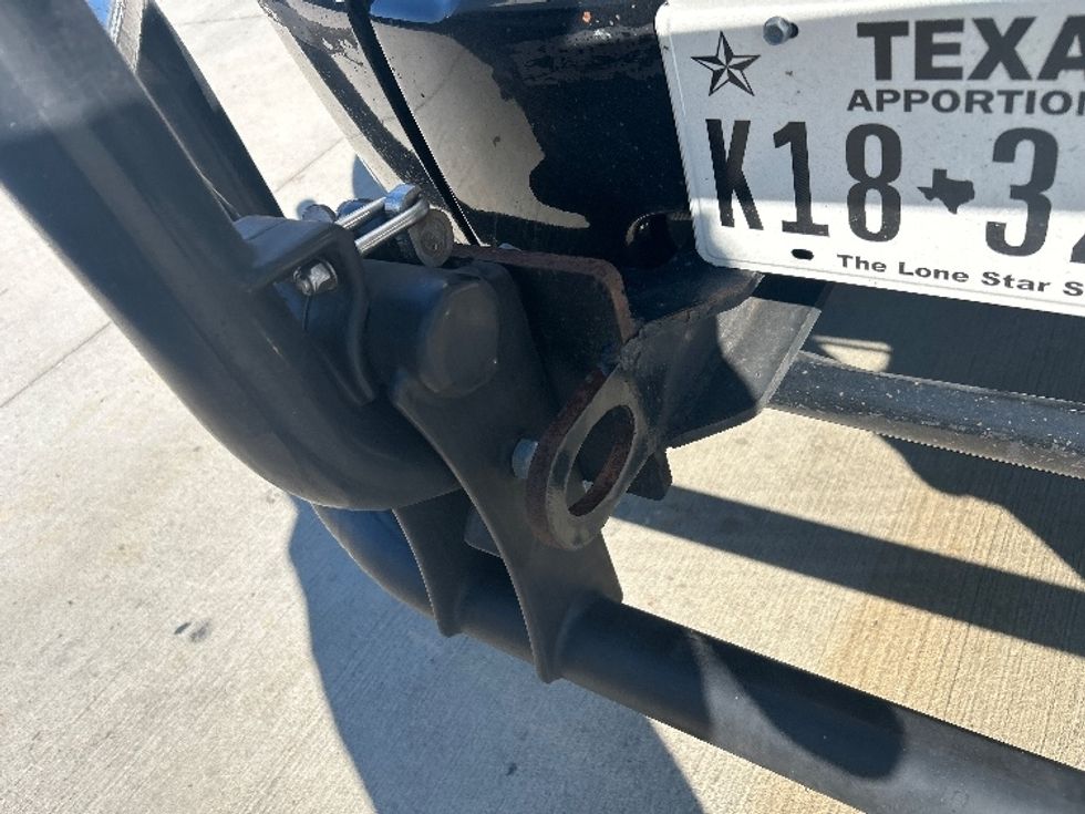 Medium Duty Box Truck-Light and Medium Duty Trucks-Freightliner-2022-M2-Houston-TX-258,719\n\t\tmiles-$ 37,250 - Image 29