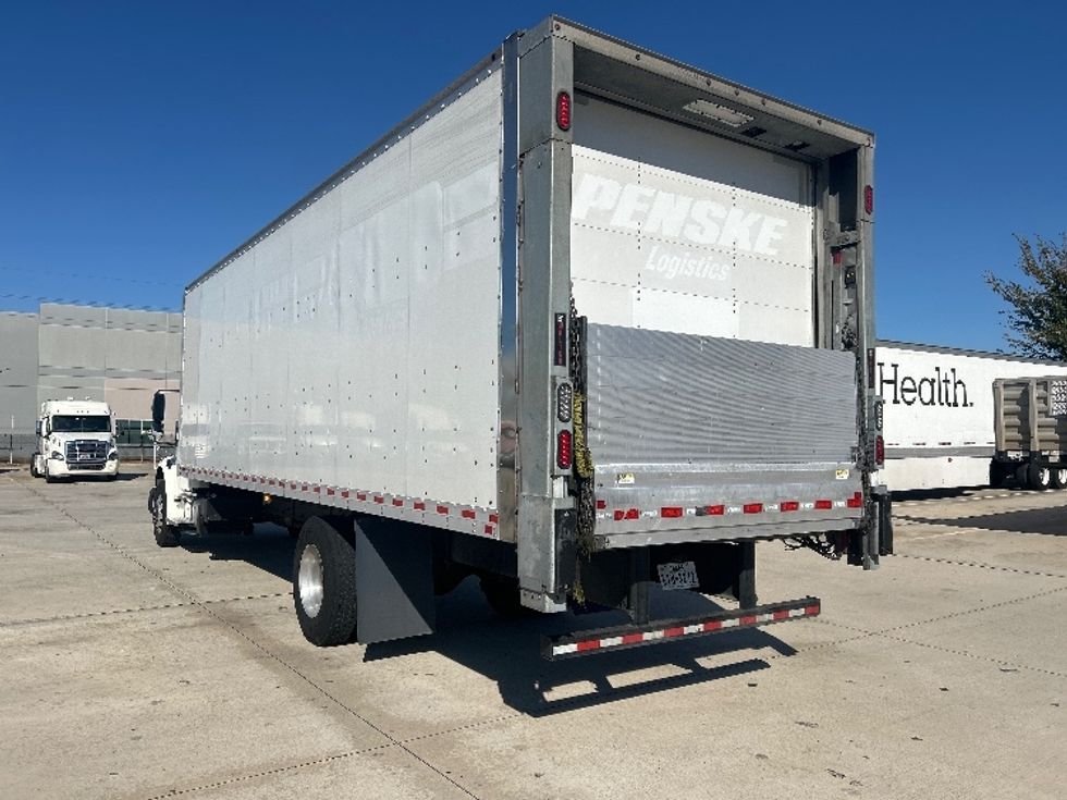 Medium Duty Box Truck-Light and Medium Duty Trucks-Freightliner-2022-M2-Houston-TX-258,719\n\t\tmiles-$ 37,250 - Image 6