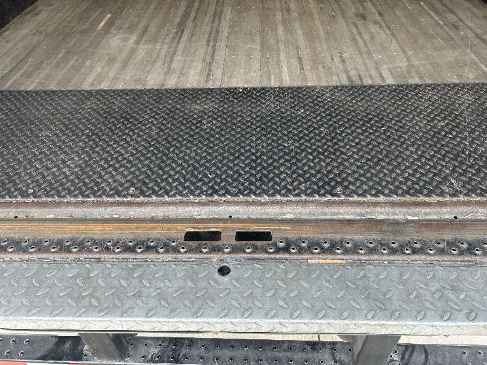 Medium Duty Box Truck-Light and Medium Duty Trucks-Freightliner-2022-M2-Houston-TX-345,994\n\t\tmiles-$ 27,750 - Image 10