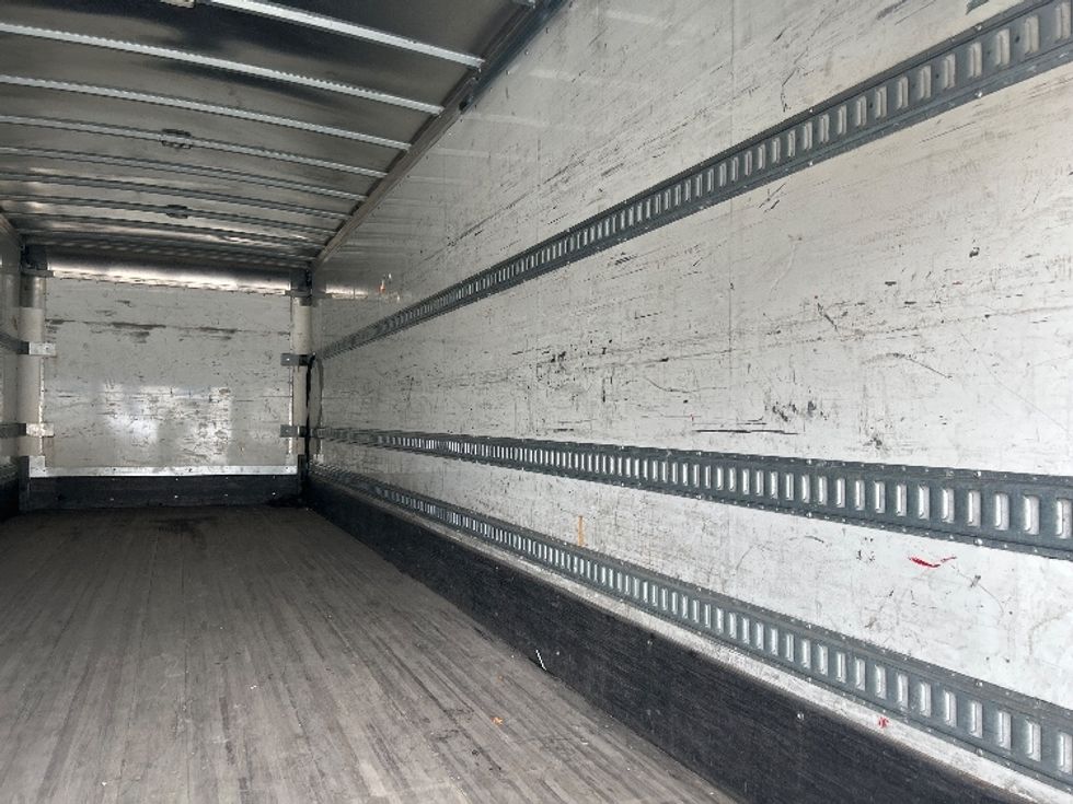 Medium Duty Box Truck-Light and Medium Duty Trucks-Freightliner-2022-M2-Houston-TX-398,968\n\t\tmiles-$ 26,250 - Image 10