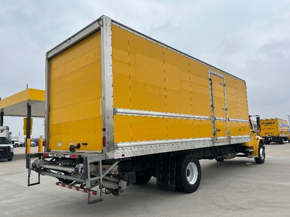 Medium Duty Box Truck-Light and Medium Duty Trucks-Freightliner-2022-M2-Houston-TX-81,175\n\t\tmiles-$ 74,500 - Image 13