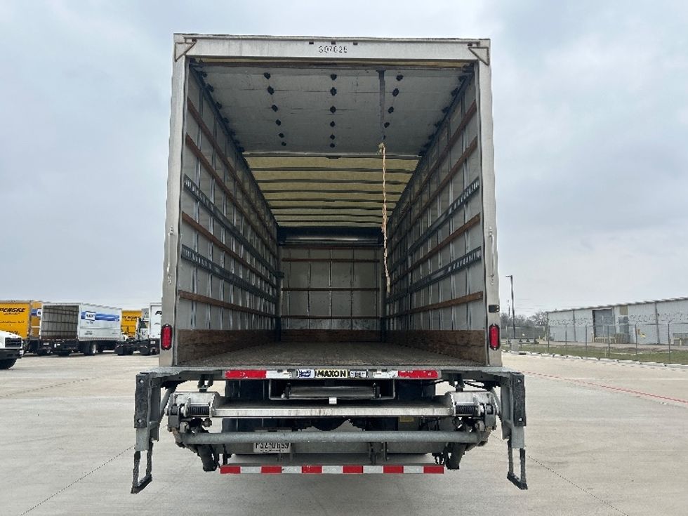 Medium Duty Box Truck-Light and Medium Duty Trucks-Freightliner-2022-M2-Houston-TX-81,175\n\t\tmiles-$ 74,500 - Image 8
