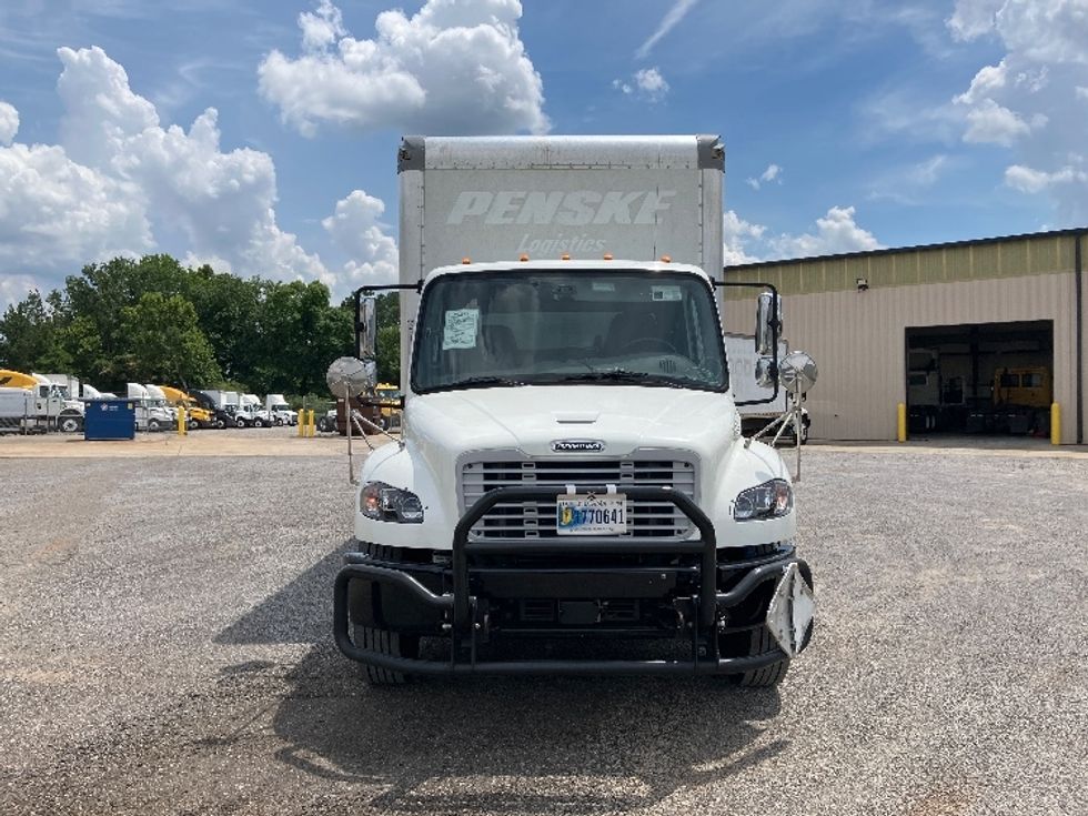 Medium Duty Box Truck-Light and Medium Duty Trucks-Freightliner-2022-M2-Hueytown-AL-270,003\n\t\tmiles-$ 35,750 - Image 2