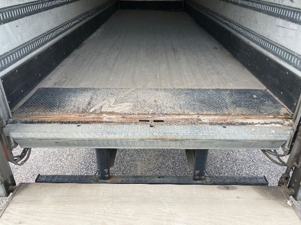 Medium Duty Box Truck-Light and Medium Duty Trucks-Freightliner-2022-M2-Hueytown-AL-270,003\n\t\tmiles-$ 35,750 - Image 8