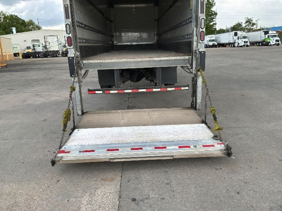 Medium Duty Box Truck-Light and Medium Duty Trucks-Freightliner-2022-M2-Hueytown-AL-270,003\n\t\tmiles-$ 35,750 - Image 9