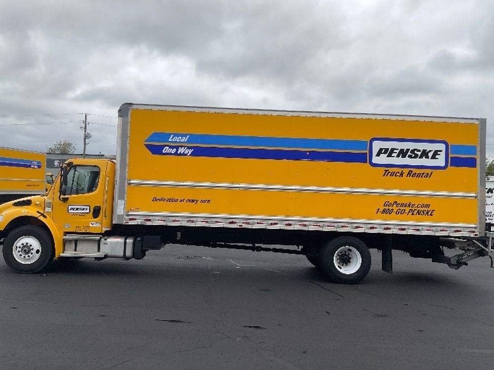 Medium Duty Box Truck-Light and Medium Duty Trucks-Freightliner-2022-M2-Indianapolis-IN-105,377\n\t\tmiles-$ 76,250 - Image 4