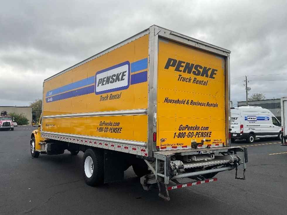 Medium Duty Box Truck-Light and Medium Duty Trucks-Freightliner-2022-M2-Indianapolis-IN-105,377\n\t\tmiles-$ 76,250 - Image 6