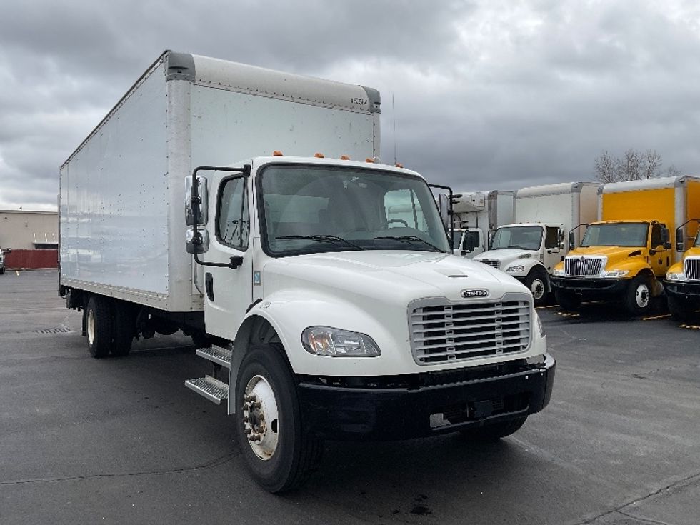 Medium Duty Box Truck-Light and Medium Duty Trucks-Freightliner-2022-M2-Indianapolis-IN-109,173\n\t\tmiles-$ 75,000 - Image 1