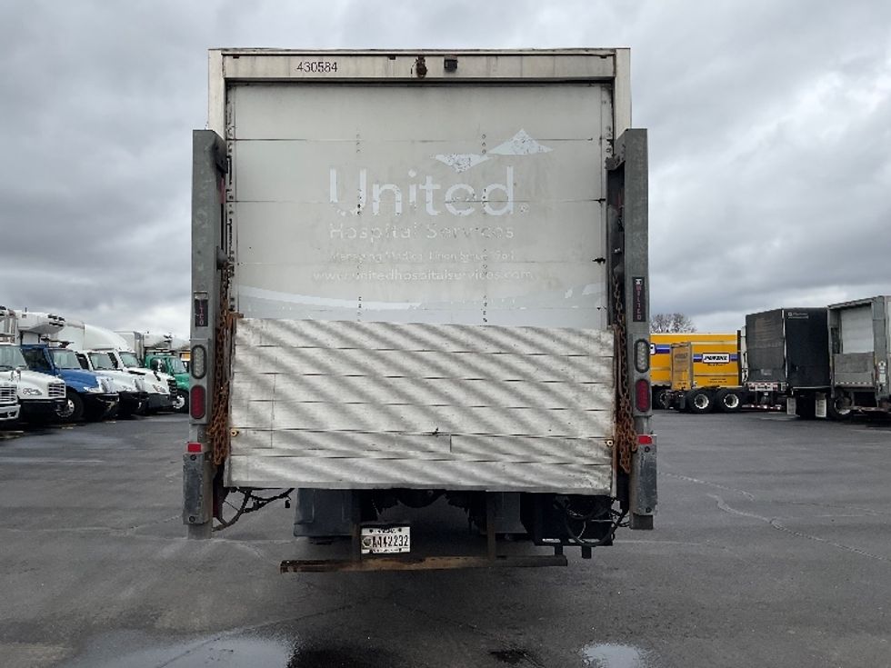 Medium Duty Box Truck-Light and Medium Duty Trucks-Freightliner-2022-M2-Indianapolis-IN-109,173\n\t\tmiles-$ 75,000 - Image 7