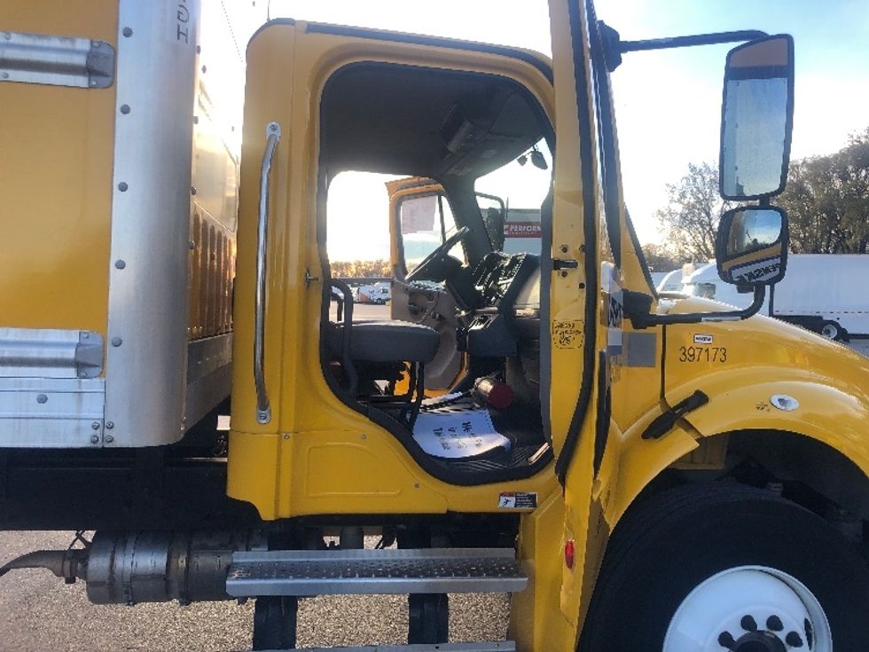 Medium Duty Box Truck-Light and Medium Duty Trucks-Freightliner-2022-M2-Indianapolis-IN-109,442\n\t\tmiles-$ 80,250 - Image 20