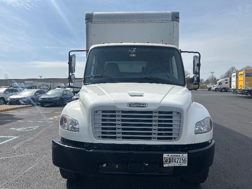Medium Duty Box Truck-Light and Medium Duty Trucks-Freightliner-2022-M2-Indianapolis-IN-109,538\n\t\tmiles-$ 71,500 - Image 2