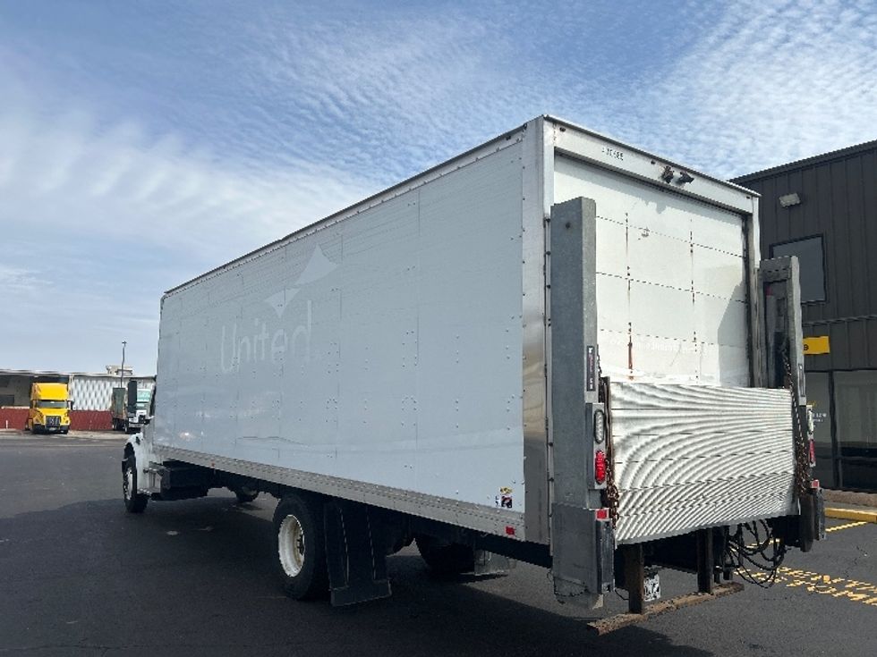 Medium Duty Box Truck-Light and Medium Duty Trucks-Freightliner-2022-M2-Indianapolis-IN-109,538\n\t\tmiles-$ 71,500 - Image 6
