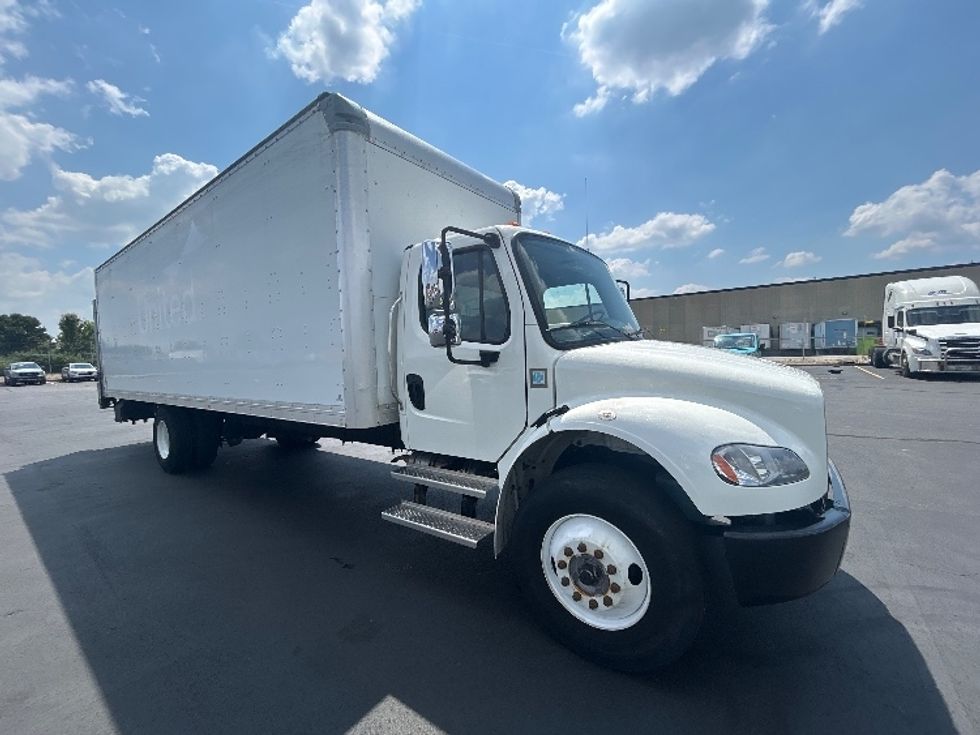 Medium Duty Box Truck-Light and Medium Duty Trucks-Freightliner-2022-M2-Indianapolis-IN-133,179\n\t\tmiles-$ 75,000 - Image 1