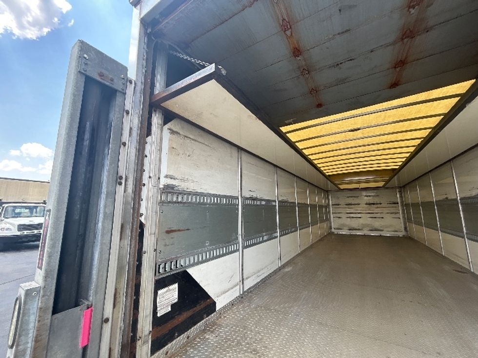 Medium Duty Box Truck-Light and Medium Duty Trucks-Freightliner-2022-M2-Indianapolis-IN-133,179\n\t\tmiles-$ 75,000 - Image 11