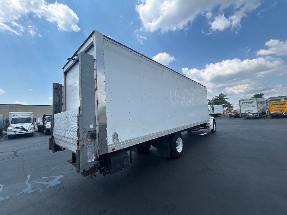 Medium Duty Box Truck-Light and Medium Duty Trucks-Freightliner-2022-M2-Indianapolis-IN-133,179\n\t\tmiles-$ 75,000 - Image 13