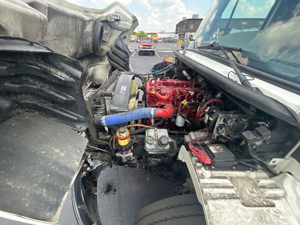 Medium Duty Box Truck-Light and Medium Duty Trucks-Freightliner-2022-M2-Indianapolis-IN-133,179\n\t\tmiles-$ 75,000 - Image 24