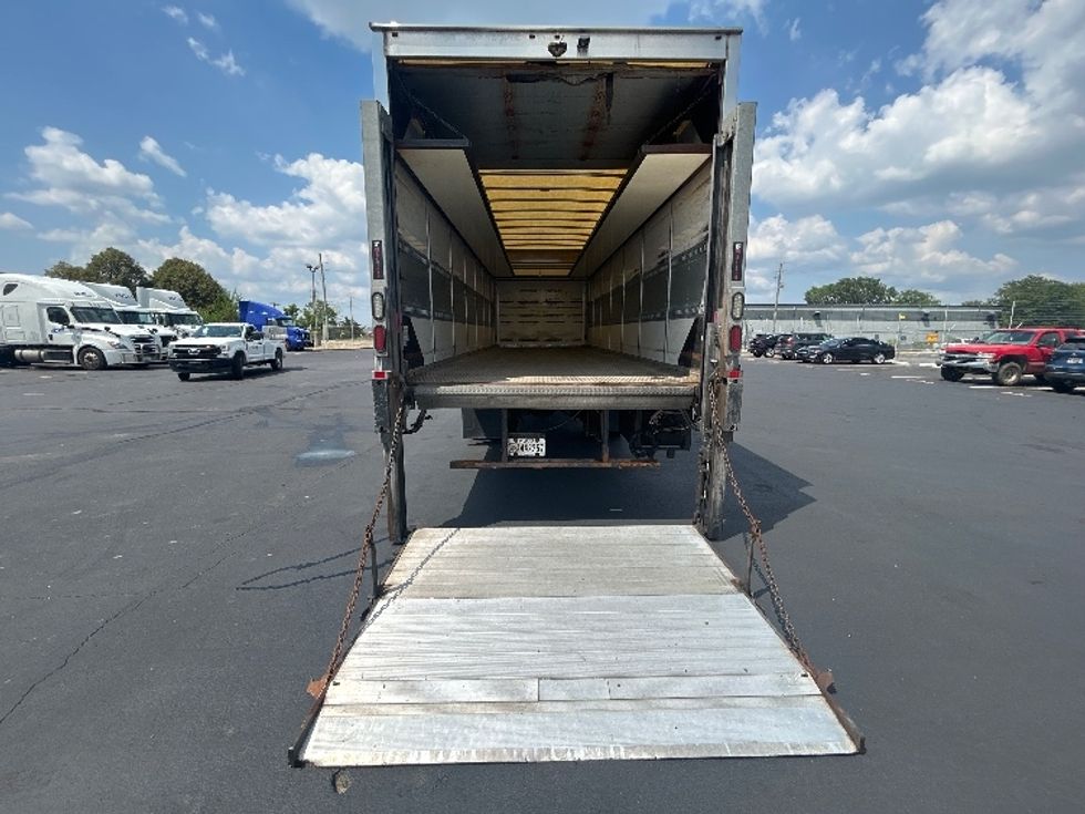 Medium Duty Box Truck-Light and Medium Duty Trucks-Freightliner-2022-M2-Indianapolis-IN-133,179\n\t\tmiles-$ 75,000 - Image 9