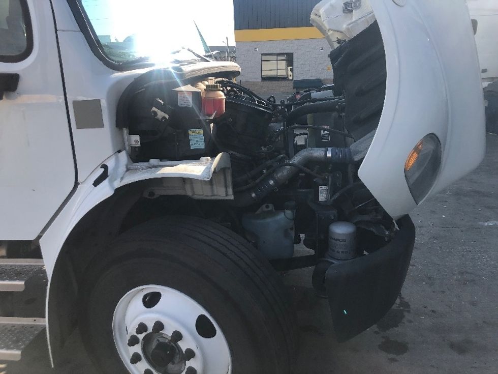 Medium Duty Box Truck-Light and Medium Duty Trucks-Freightliner-2022-M2-Indianapolis-IN-143,498\n\t\tmiles-$ 70,250 - Image 23
