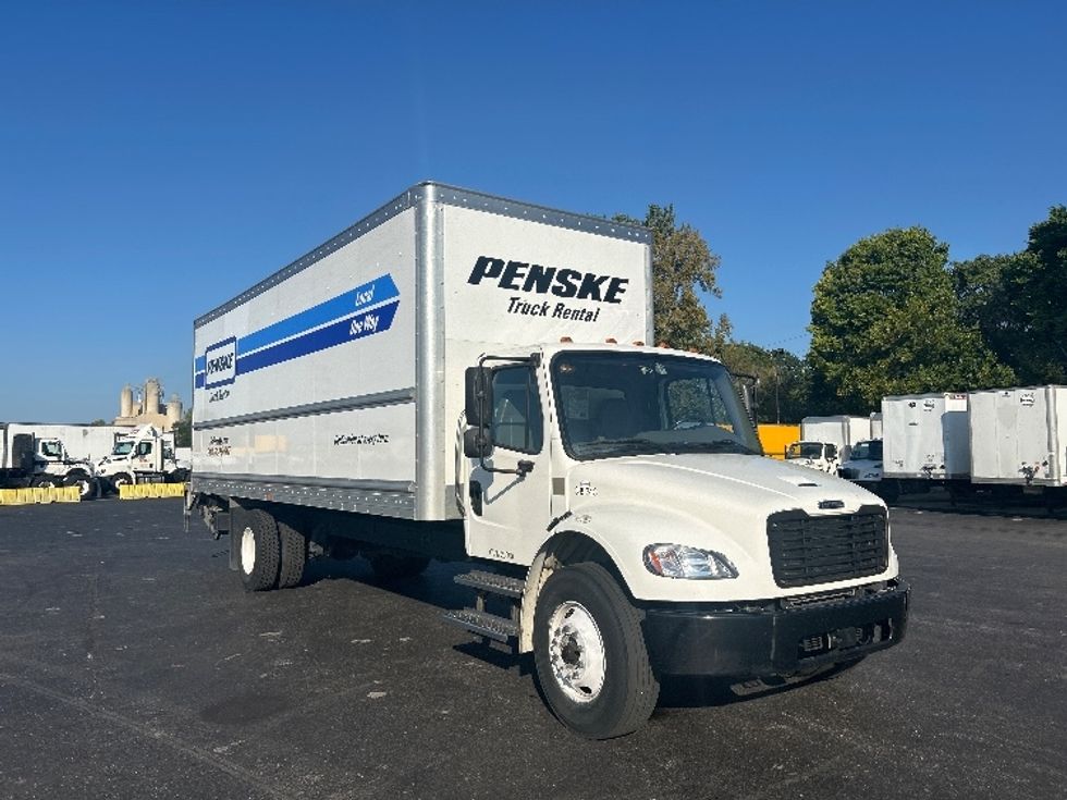 Medium Duty Box Truck-Light and Medium Duty Trucks-Freightliner-2022-M2-Indianapolis-IN-154,093\n\t\tmiles-$ 67,250 - Image 1