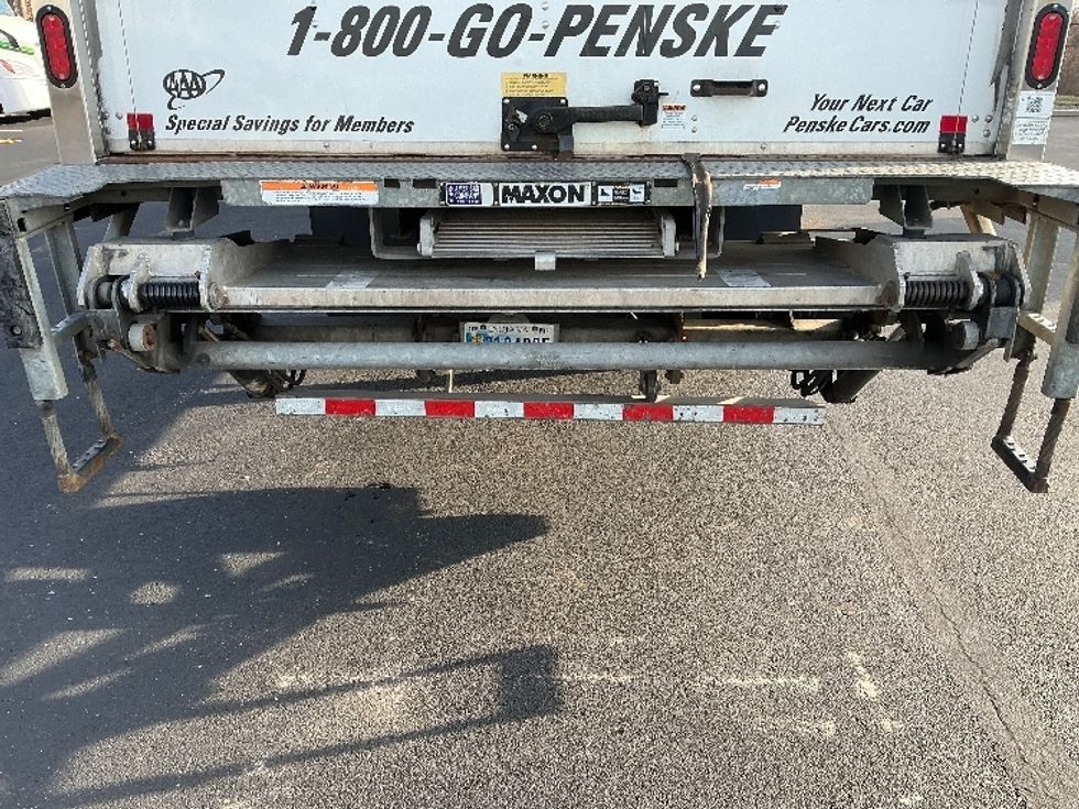 Medium Duty Box Truck-Light and Medium Duty Trucks-Freightliner-2022-M2-Indianapolis-IN-165,431\n\t\tmiles-$ 66,750 - Image 25