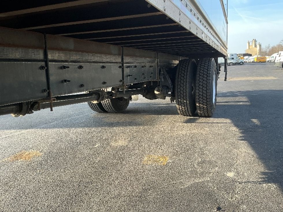 Medium Duty Box Truck-Light and Medium Duty Trucks-Freightliner-2022-M2-Indianapolis-IN-165,431\n\t\tmiles-$ 66,750 - Image 5