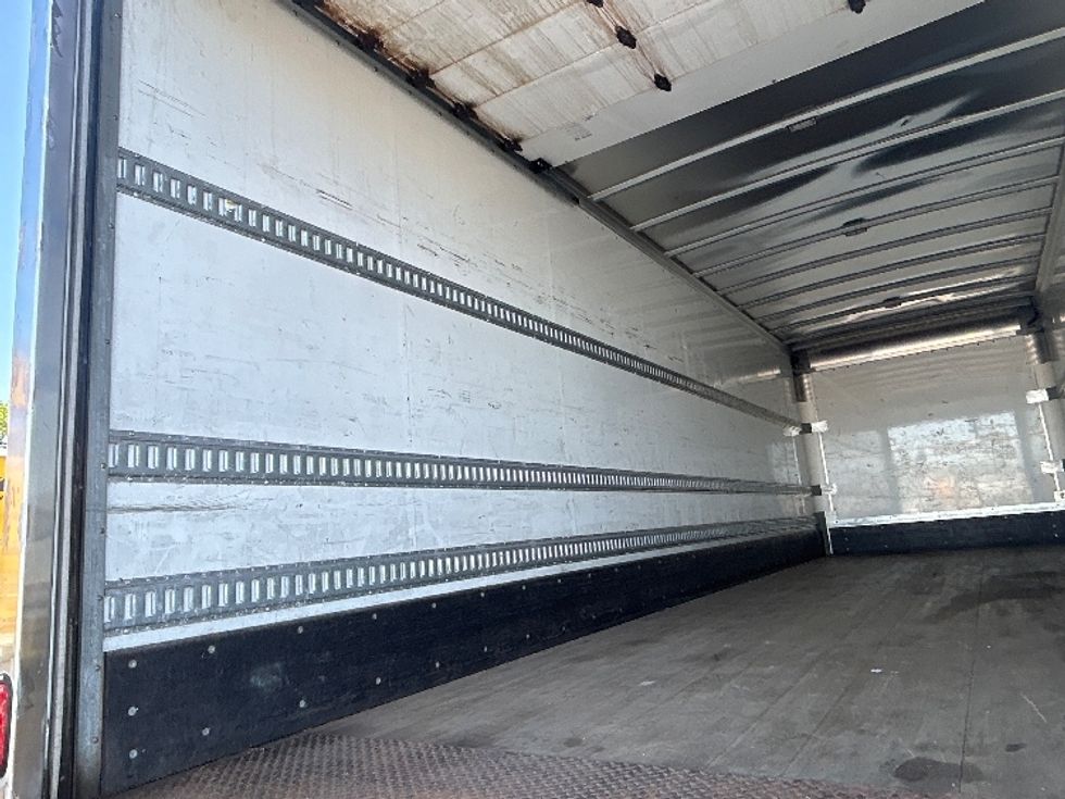 Medium Duty Box Truck-Light and Medium Duty Trucks-Freightliner-2022-M2-Indianapolis-IN-251,479\n\t\tmiles-$ 39,750 - Image 10