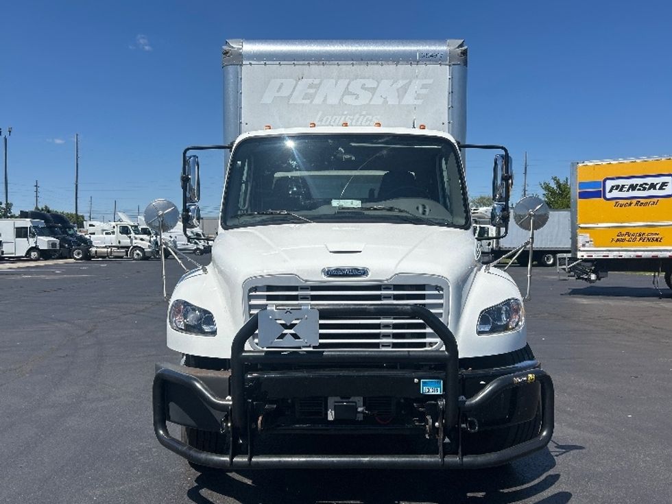 Medium Duty Box Truck-Light and Medium Duty Trucks-Freightliner-2022-M2-Indianapolis-IN-251,479\n\t\tmiles-$ 39,750 - Image 2