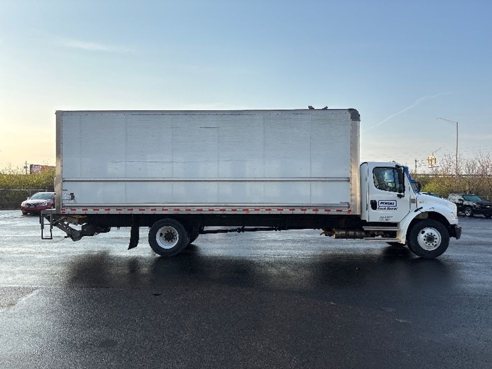 Medium Duty Box Truck-Light and Medium Duty Trucks-Freightliner-2022-M2-Indianapolis-IN-88,113\n\t\tmiles-$ 79,000 - Image 15
