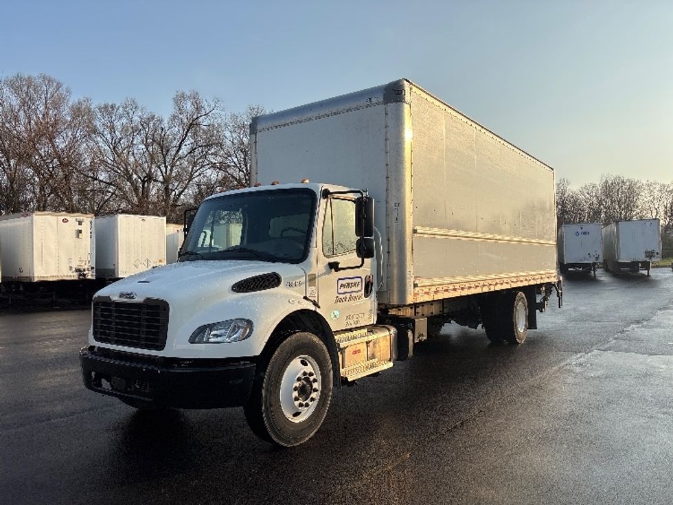 Medium Duty Box Truck-Light and Medium Duty Trucks-Freightliner-2022-M2-Indianapolis-IN-88,113\n\t\tmiles-$ 79,000 - Image 3