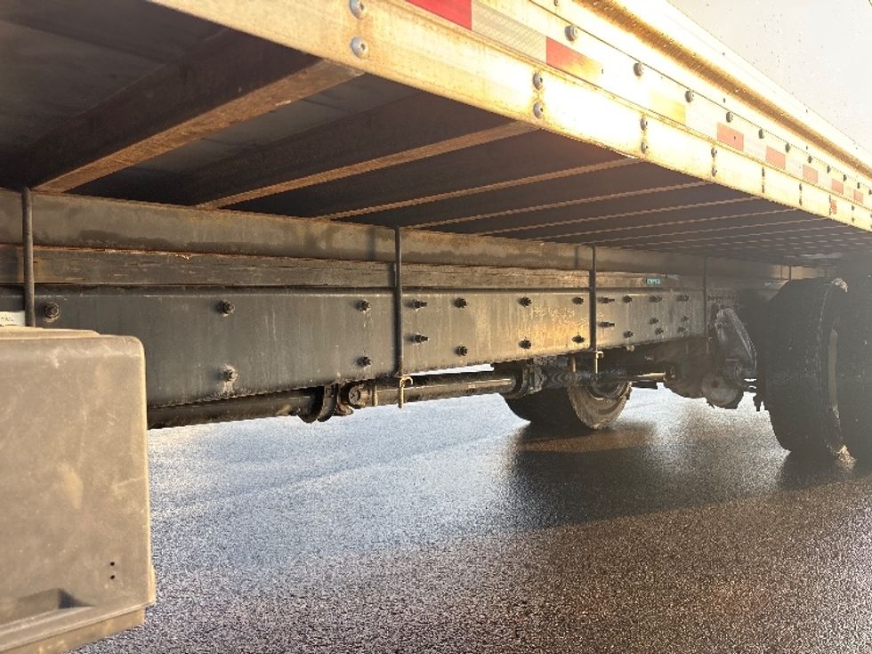Medium Duty Box Truck-Light and Medium Duty Trucks-Freightliner-2022-M2-Indianapolis-IN-88,113\n\t\tmiles-$ 79,000 - Image 5